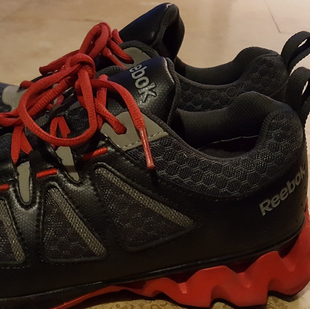 Men's/Boy's Shoes/Boots - Picture 4 of 4
